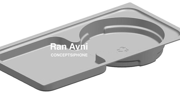 Khay đựng được cho là của hộp iPhone 12. Ảnh: Ran Avni.