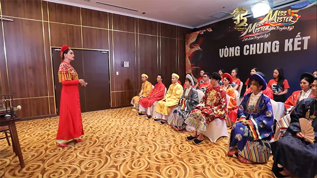 Các thí sinh của Miss & Mister Võ Lâm Truyền Kỳ 15 tỏa sáng cùng trang phục truyền thống