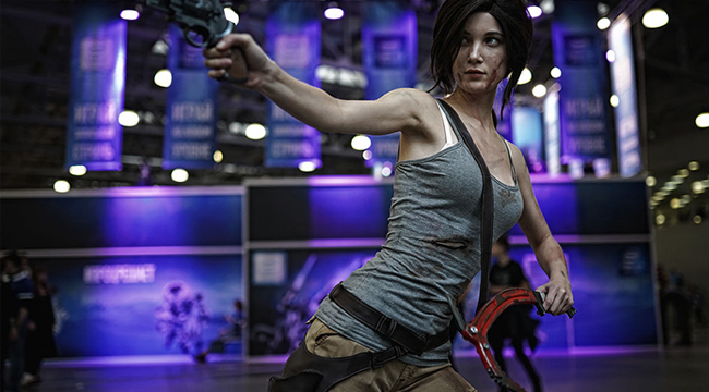 Mê mẩn với vẻ đẹp đầy hoang dại của cosplay Lara Croft – Tomb Raider