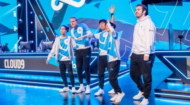 “NA last hope” Cloud9 hủy diệt Flyquest, thẳng tiến MSI 2023