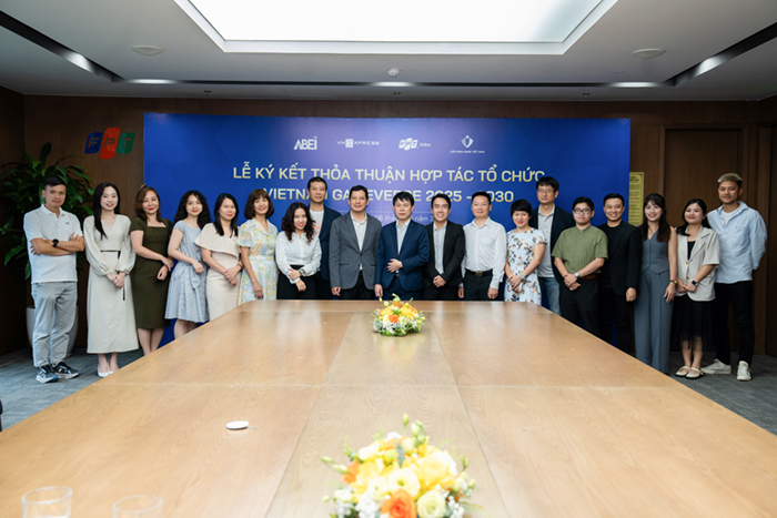 Toành cảnh lễ ký kết thỏa thuận hợp tác tổ chức ngày hội Vietnam GameVerse (2025 - 2030) 