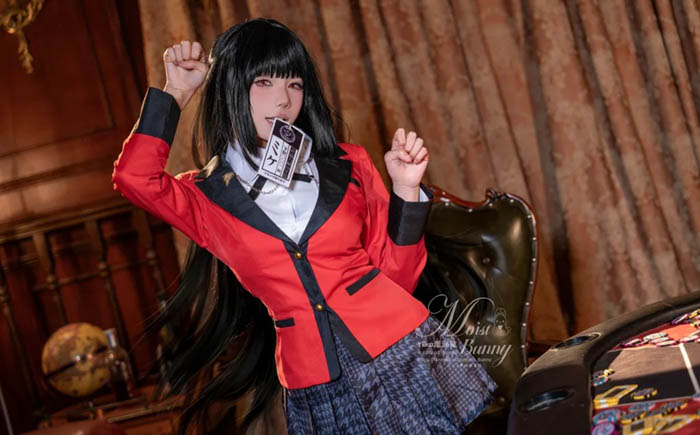 Đến với cosplay Yumeko Jabami trong Kakegurui “chuẩn chỉ”