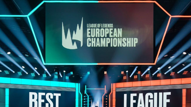 LMHT: Riot tiết lộ chịu lỗ từ eSports để phục vụ cộng đồng, không bị áp lực doanh thu từ Tencent