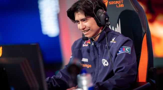 KC Yike minh oan cho Tian, nói gì về việc TES hay “choke” ở các giải quốc tế?