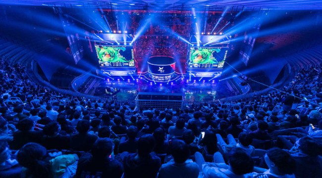 Sếp lớn xác nhận LCK có thể được tổ chức ở Việt Nam trong năm 2026