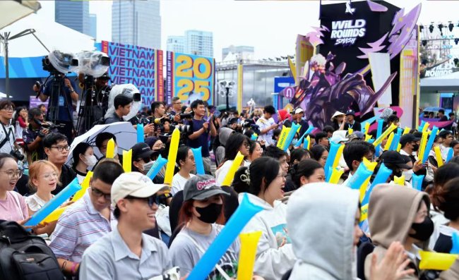 Mưa gió cũng không khiến cộng đồng bớt nhiệt trong Wild Rounds SMASH 2025 ngày cuối