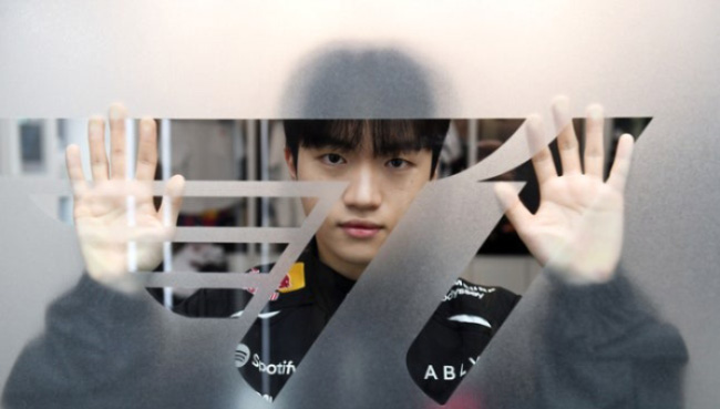 LMHT: Keria tuyên bố “không có lý do gì để rời T1”