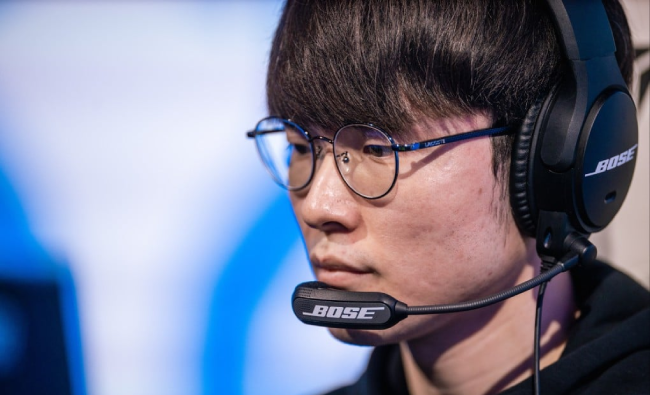 LMHT: Faker lại tiếp tục bị “làm phiền” bởi một bộ phận fan của Gen.G